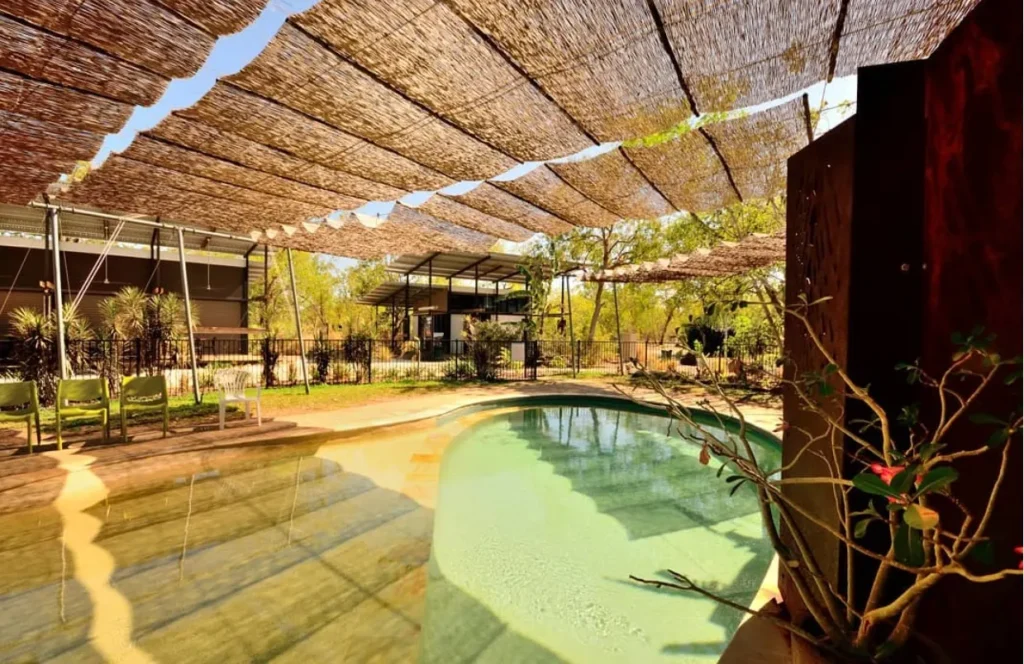 Anbinik Kakadu Resort