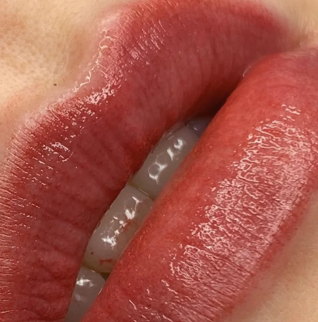 cosmetic tattoo for lips