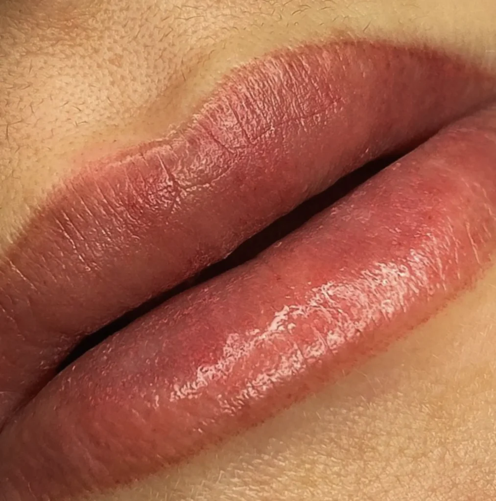 lip liner tattooing